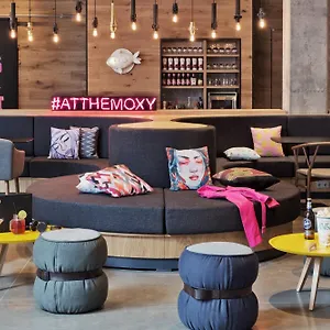 moxy-tbilisi.alltbilisihotels.com/