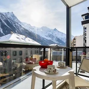 appartement-louta-209.hotels-rhonealpes.com/